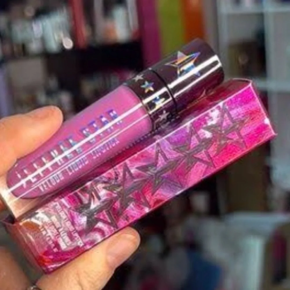 Jeffree BEARDED LADY Matte Lipstick - Pink Shade